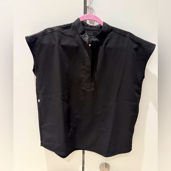 Figs Rafaela Scrub Top - Picture 3 of 5